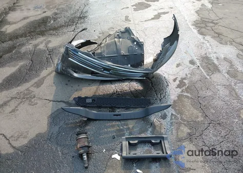 2015 Infiniti Q60 z USA, uszkodzony, nr VIN JN1CV6ELXFM890886